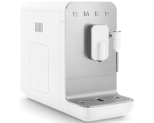 Кофемашина Smeg BCC02WHMEU