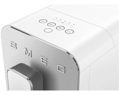Кофемашина Smeg BCC02WHMEU