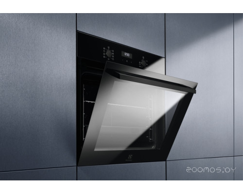 Духовой шкаф Electrolux OEF5H50Z