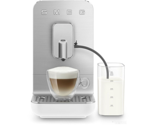 Кофемашина Smeg BCC13WHMEU