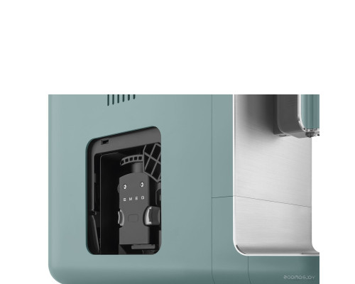 Кофемашина Smeg BCC02EGMEU