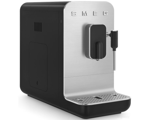 Кофемашина Smeg BCC02BLMEU