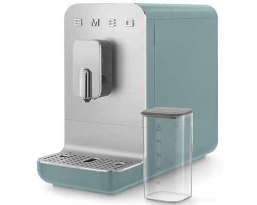 Кофемашина Smeg BCC13EGMEU