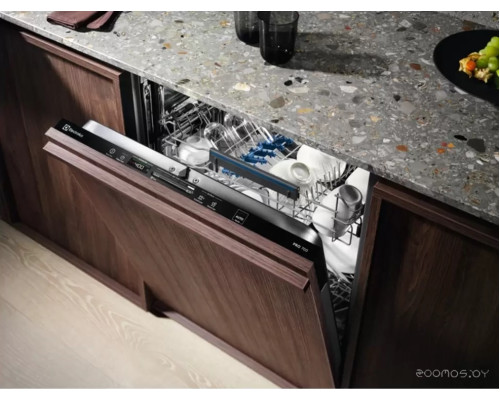 Посудомоечная машина Electrolux EEQ47200L