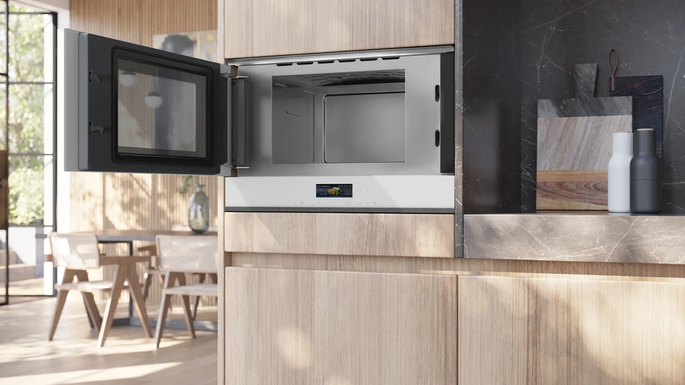 Микроволновая печь Siemens BF722L1W1