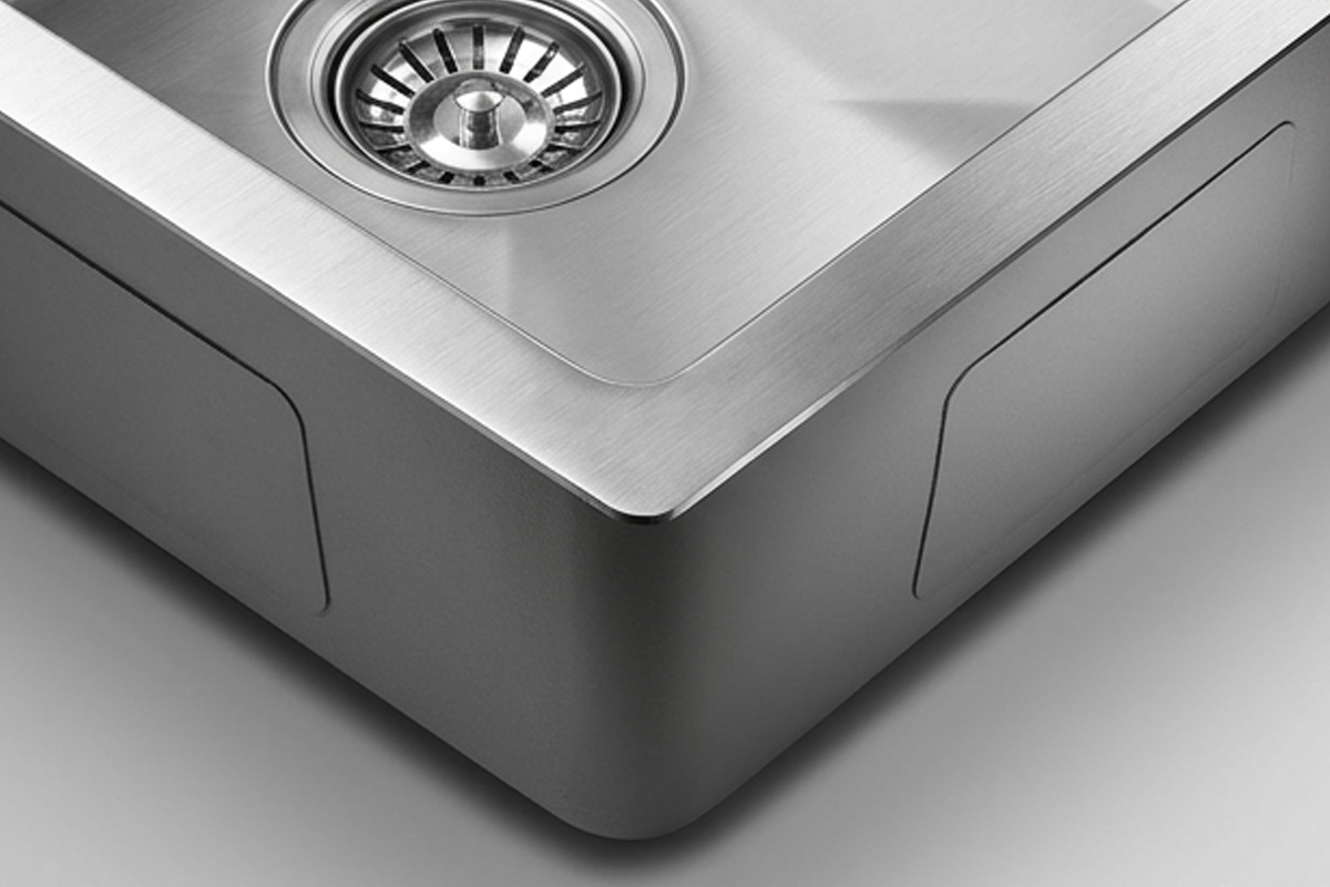 Кухонная мойка из нержавейки BLANTEK LS-5050S Brushed