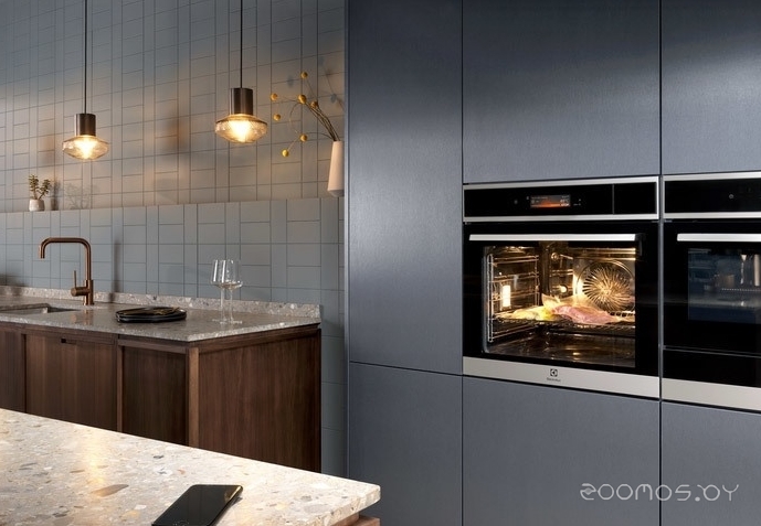 Духовой шкаф Electrolux EOB9S31WX