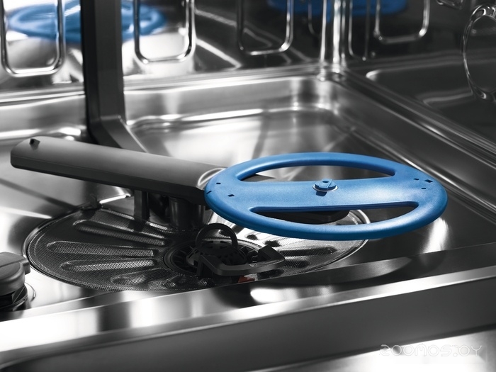 Посудомоечная машина Electrolux EEM48221L