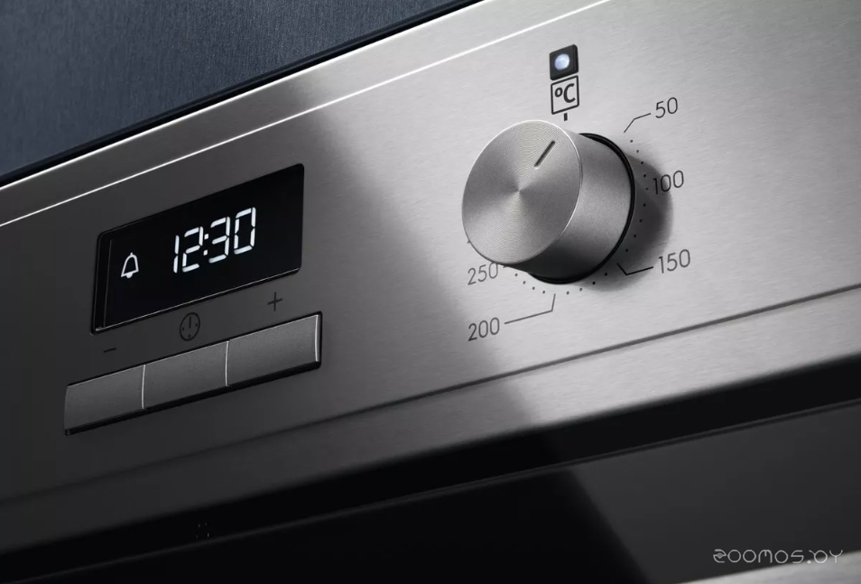 Духовой шкаф Electrolux SurroundCook 600 EOF3H70X