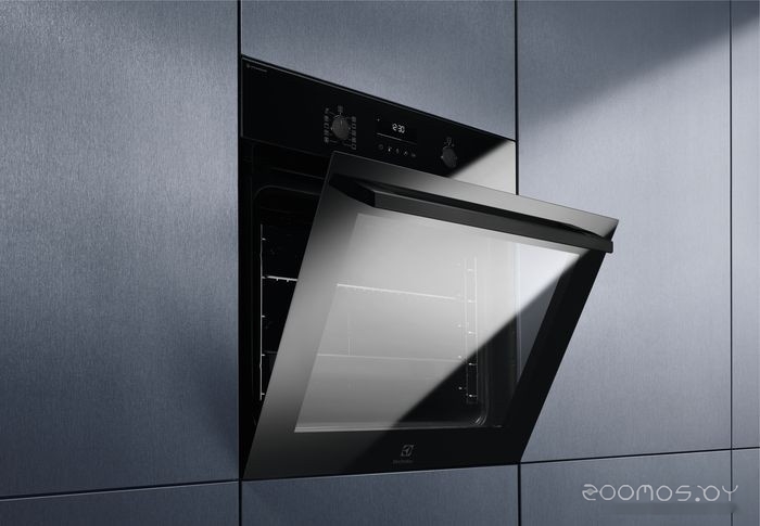 Духовой шкаф Electrolux SteamBake 600 EOD6P77WZ