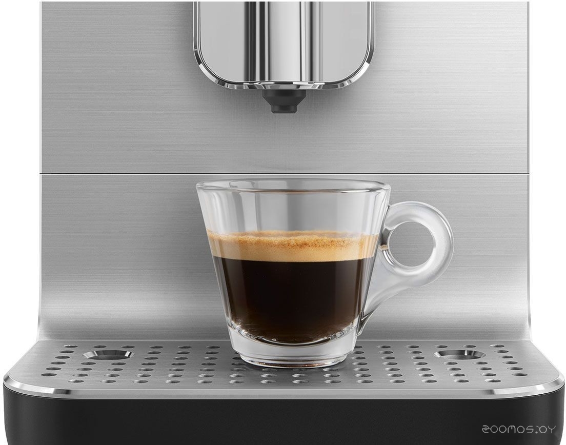 Кофемашина Smeg BCC13BLMEU