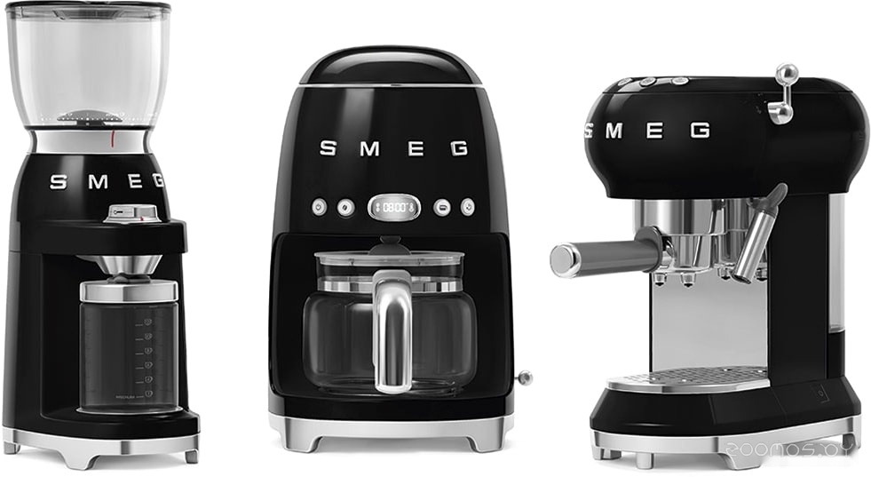 Кофеварка Smeg DCF02BLEU
